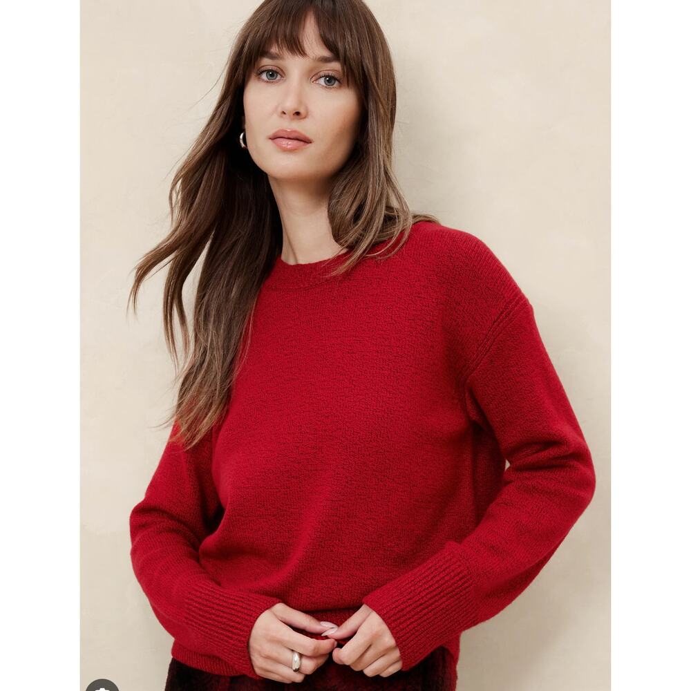 Banana Republic Red Crew Neck Sweater